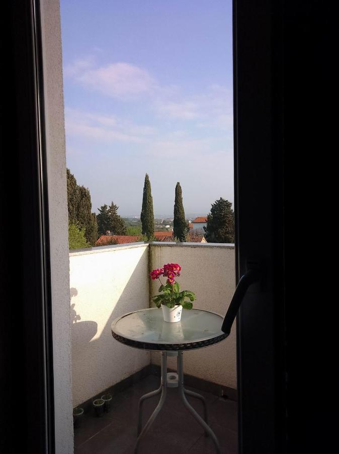 Abelia Sea View Apartment Pula Exterior foto